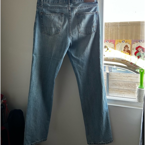 Aeropostale Light Blue Jeans - Picture 2 of 3